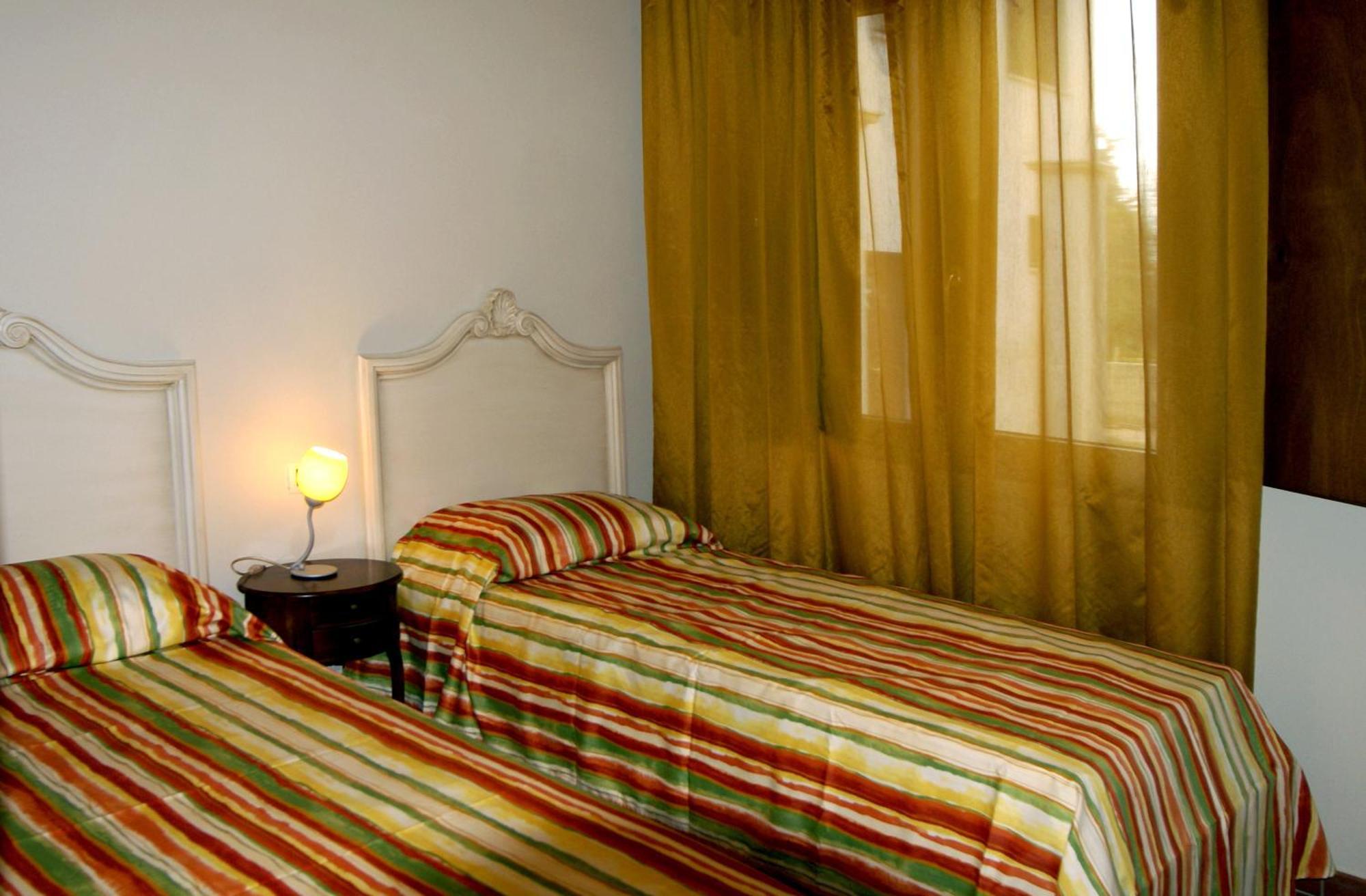 Le Corti Del Sole Residence Venturina Terme Eksteriør billede