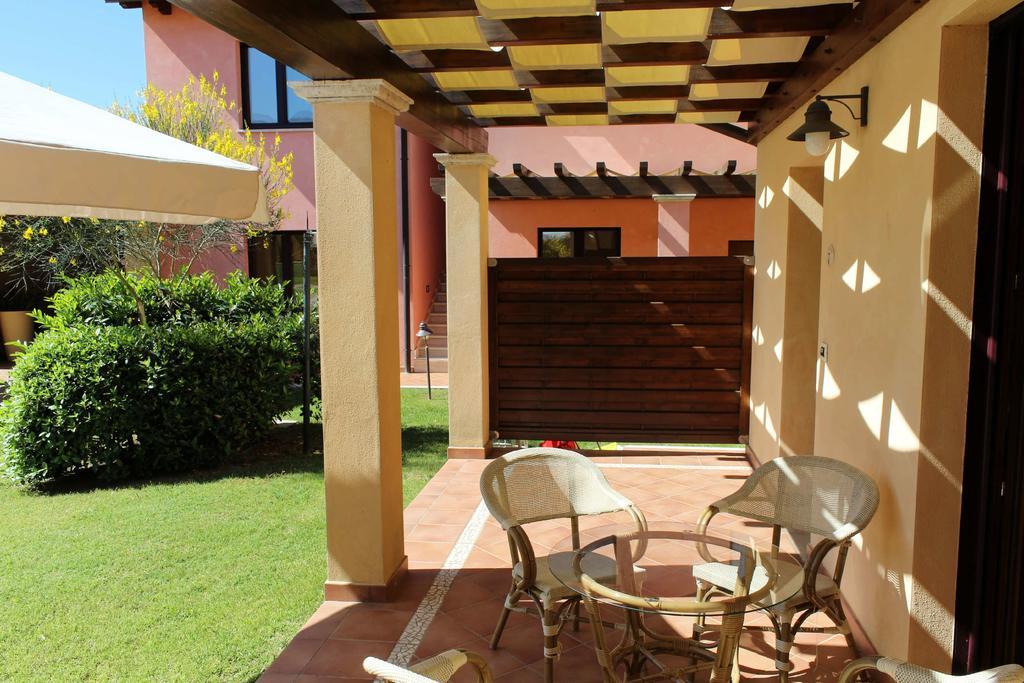Le Corti Del Sole Residence Venturina Terme Eksteriør billede