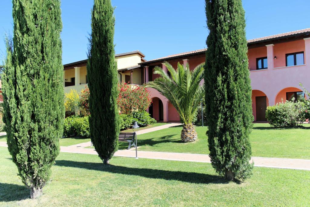 Le Corti Del Sole Residence Venturina Terme Eksteriør billede