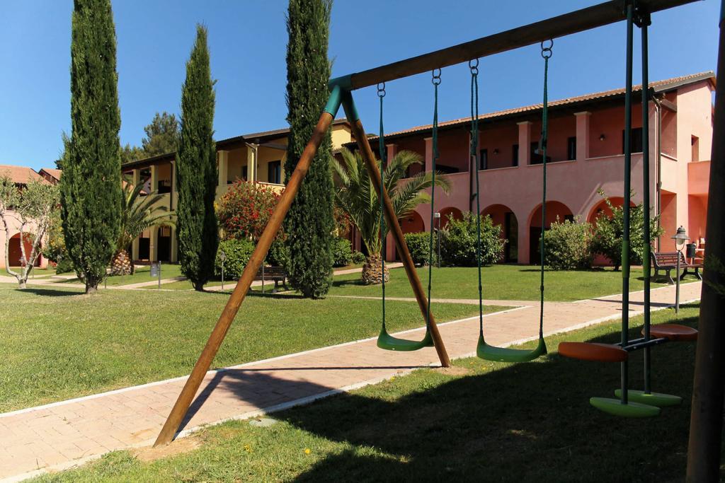 Le Corti Del Sole Residence Venturina Terme Eksteriør billede