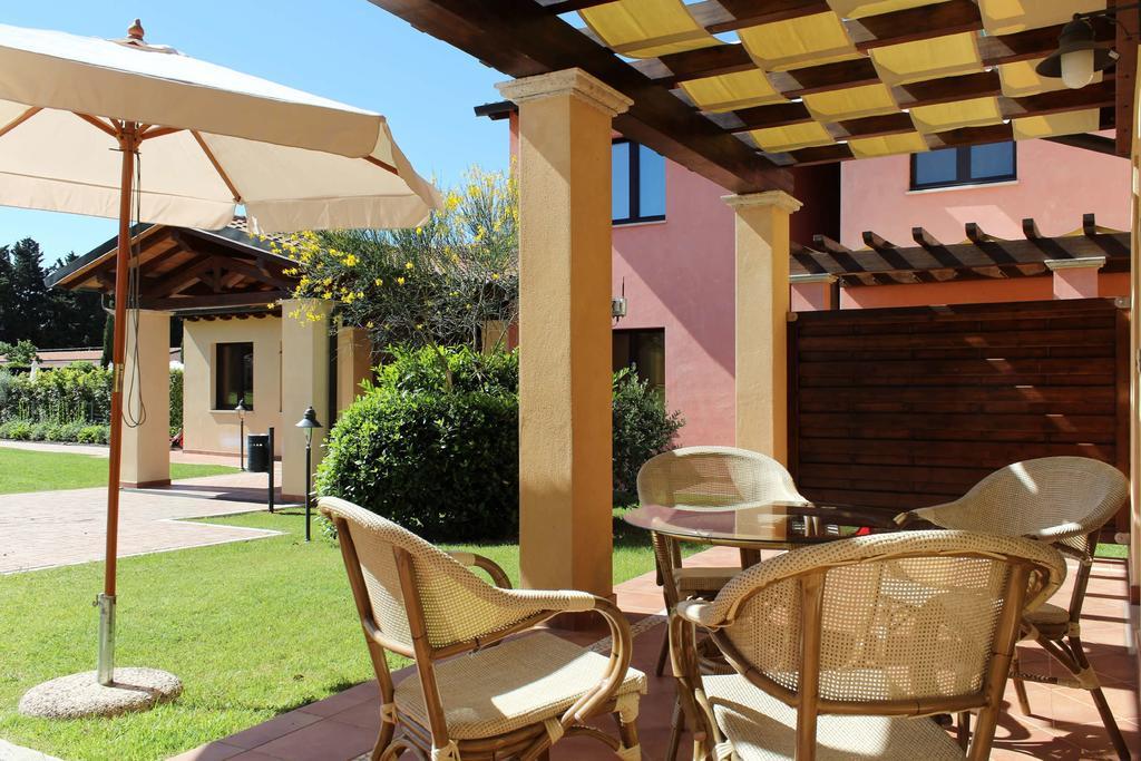 Le Corti Del Sole Residence Venturina Terme Eksteriør billede